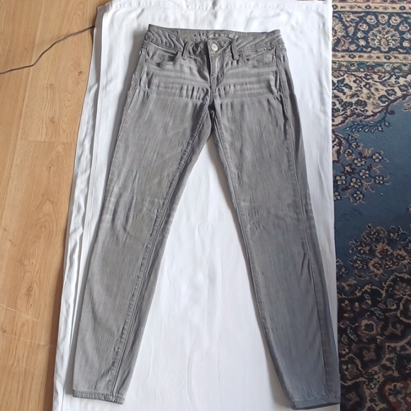 American Eagle Gray Super Stretch Jegging Skinny Jeans- Sz. 4 - Picture 3 of 10